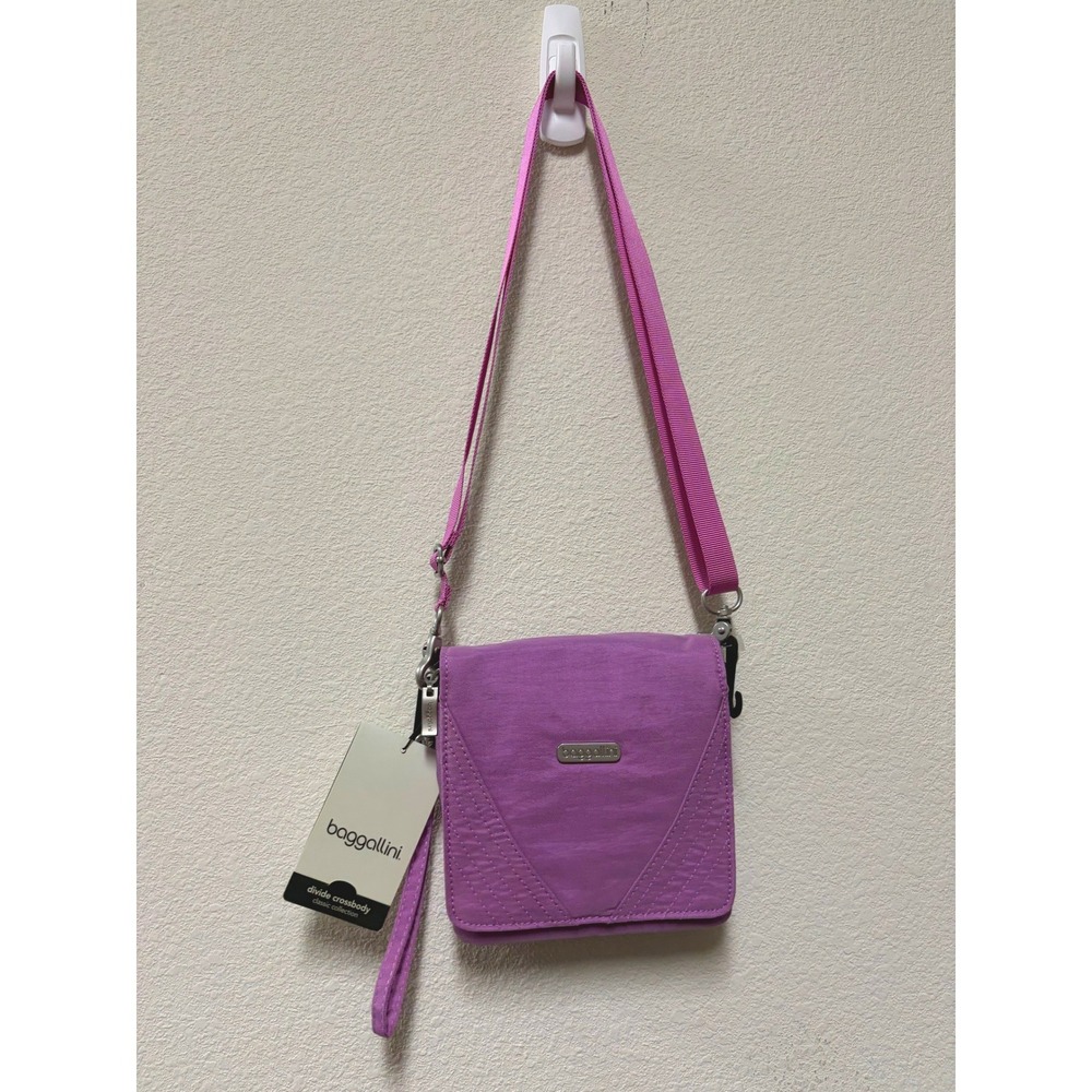 Baggallini Divide Crossbody Bag Purple Lisa Nylon Wristlet DIV776LISA NWT